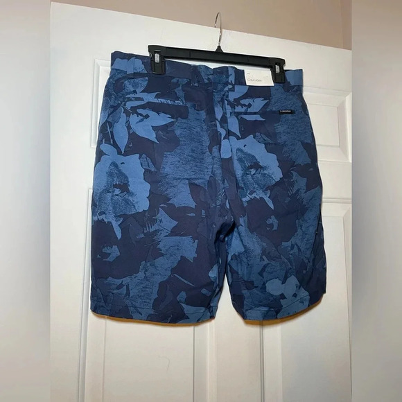 Men’s Calvin Klein Maritime Blue Abstract Bermuda Shorts Sz 32 NEW Soft Stretch - Picture 6 of 12